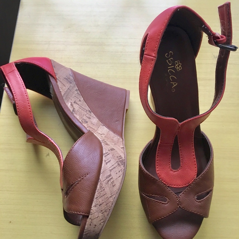 SBICCA Summer platform wedges 💕🌻💘